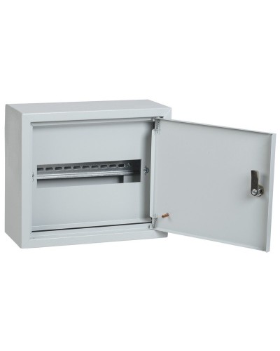 ЩРн-12з 265х310х120 IP31 GENERICA (MKM14-N-12-31-Z-G). Щит распределительный навесной с замком. GENERICA в Якутске
