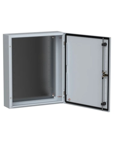 ЩМП-60.50.15 УХЛ1 IP66 600x500x150 TITAN 5 (TI5-10-N-060-050-015-66). Шкаф металлический с монтажной платой. IEK в Якутске