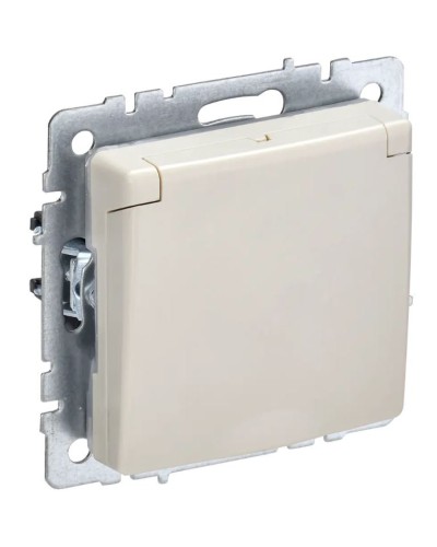 Розетка с з/к РСбш10-3-БрКр бежевый BRITE (BR-R16-16-K10). Розетка с заземлением с защитными шторками и крышкой. IEK в Якутске