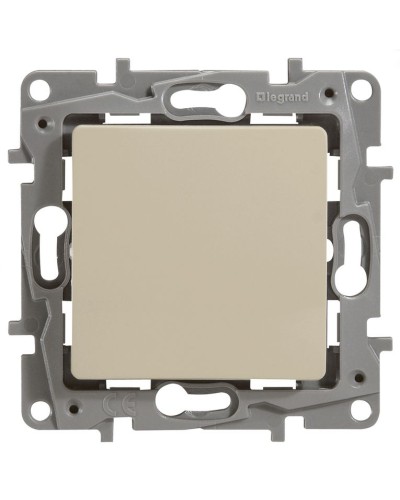 Переключатель 10AX-250В ETIKA, слоновая кость (672305). Выключатель. LegranD в Якутске